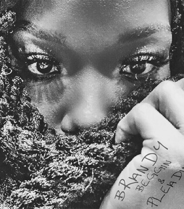 Brandy Serves Some Serious Old School Vocals With New Track ‘Beggin & Pleadin.’